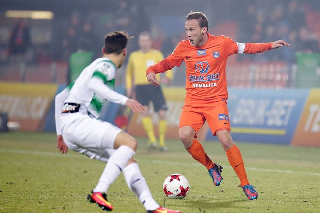 疲软的进攻 疲软的进攻