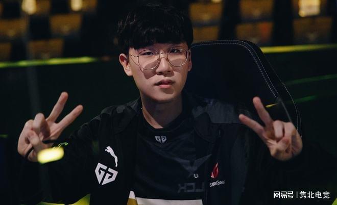 当管理层对 当管理层对